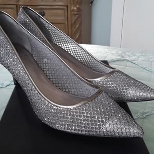 Adriana Papell shoes